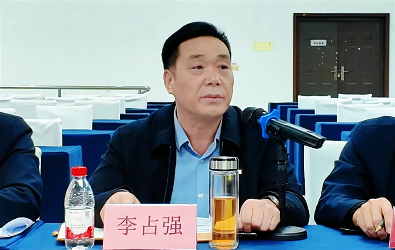 统一思想、凝聚共识、明确目标、坚定信心、合力共进——beats365(中国区)-唯一官方网站集团召开第三季度工作会议